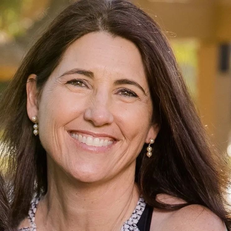 Marla Pomeranz headshot